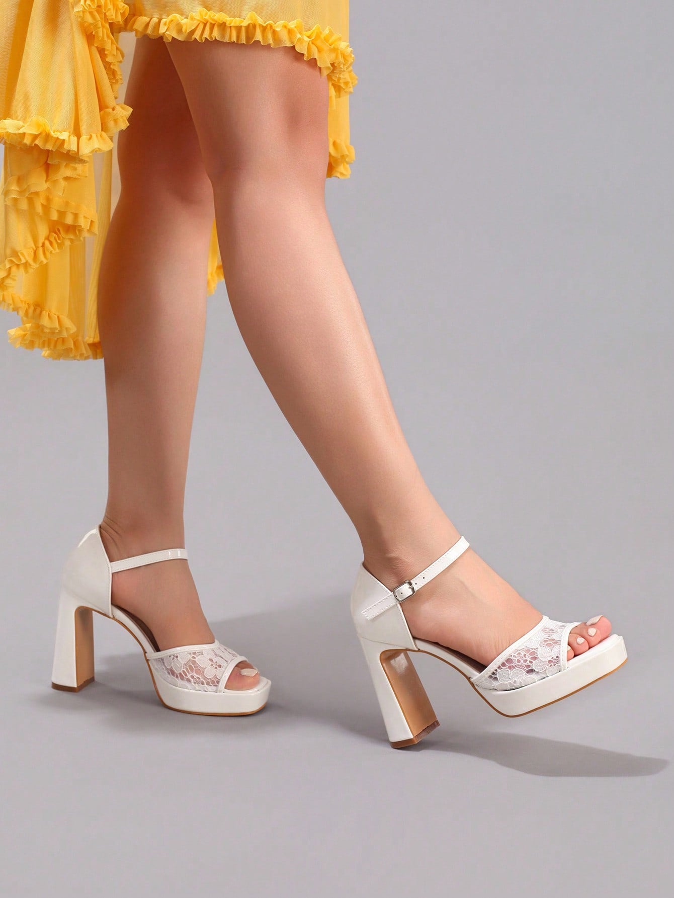 Fashionable Lace Patchwork White High Heel Sandals, Sexy For Ball, Party, Wedding, Platform Square Toe Thick Heel Sandals For Women,Spring Summer Outfits