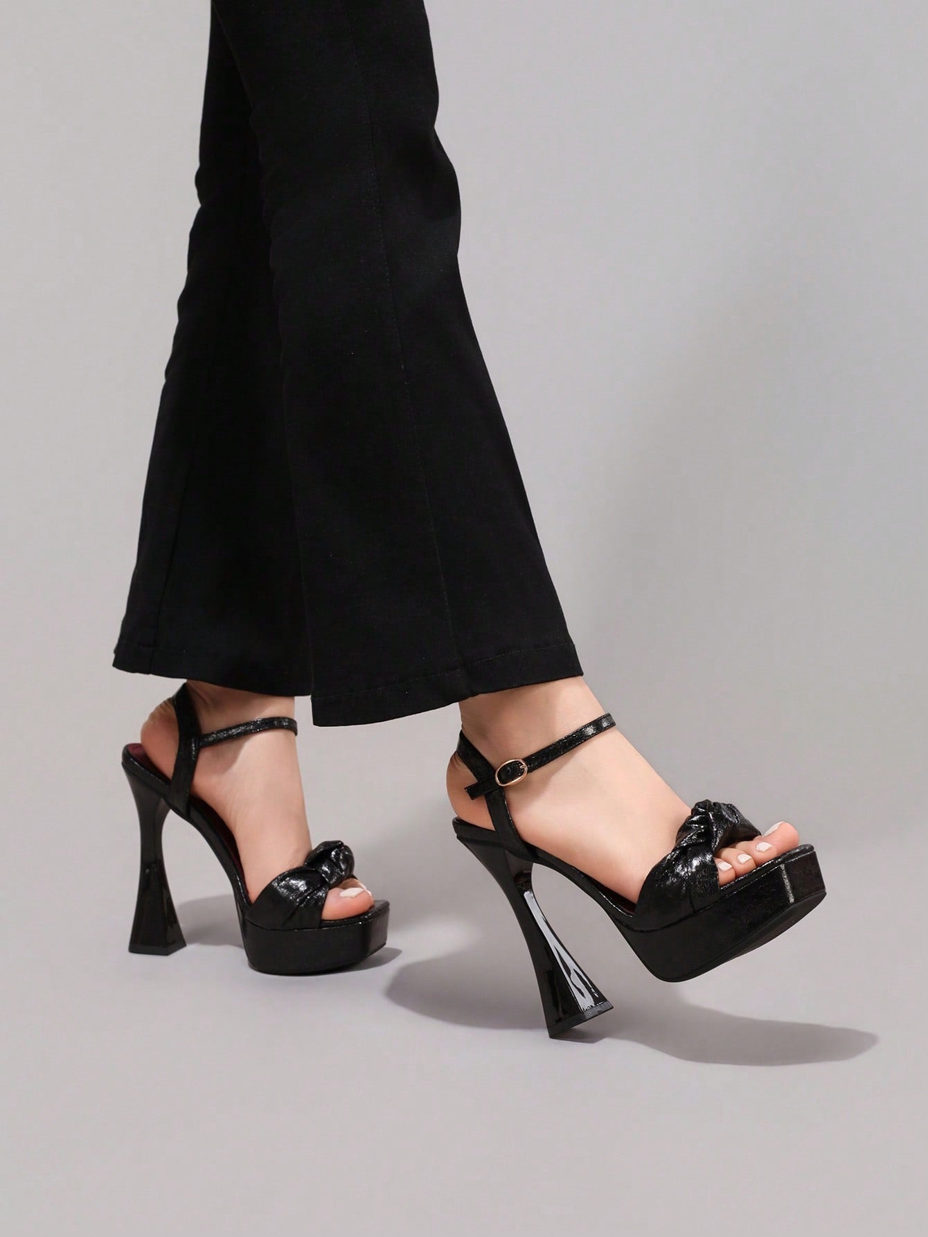 Fashionable Twist Knot Black High Heel Sandals, Sexy Party Shoes, Open Toe Square Heel Mules, High Platform Heels For Women