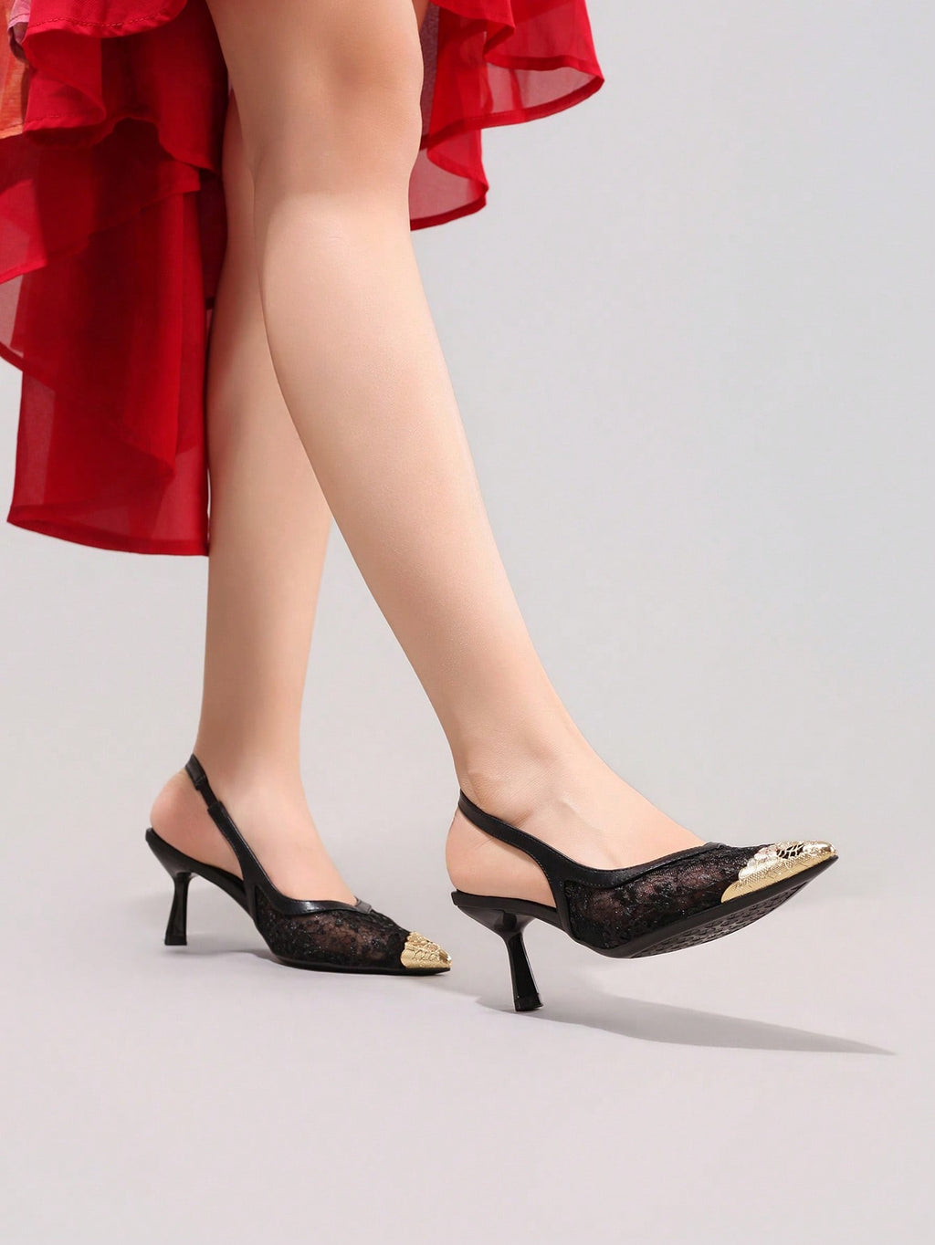 Fashionable Lace Embroidered White High Heels, Metal Toe Sexy Pointed Toe Super High Heel Party Shoes, Elegant Wedding Shoes, Stilettos Sandals For Women